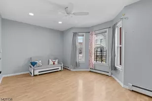 16 Hinsdale Pl, Newark, NJ 07104 - Photo 6