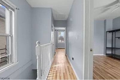 16 Hinsdale Pl, Newark, NJ 07104 - Photo 16