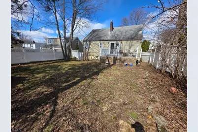 6 Holmes St, West Orange Township, NJ 07052 - Photo 2