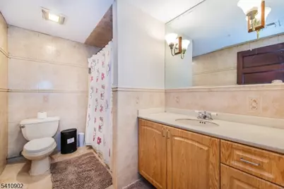 1635 Union Valley Rd, West Milford, NJ 07480 - Photo 32