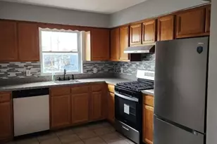 16 5th St, Elizabeth, NJ 07206 - Photo 2