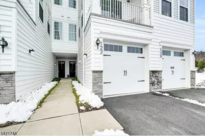 122 Aspen Dr, Cedar Grove, NJ 07009 - Photo 2