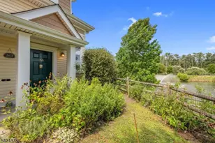 266 Old Farm Dr, Allamuchy Township, NJ 07838 - Photo 6