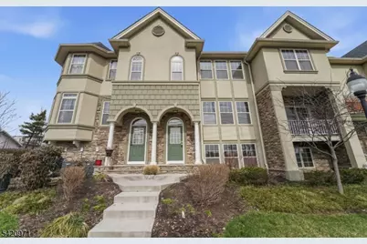 704 Green Ln, Union Township, NJ 07083 - Photo 1