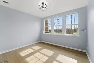 704 Green Ln, Union Township, NJ 07083 - Photo 8