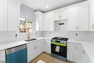 704 Green Ln, Union Township, NJ 07083 - Photo 2