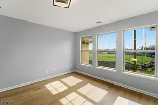 704 Green Ln, Union Township, NJ 07083 - Photo 4