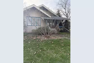 37 Parker St, Belvidere, NJ 07823 - Photo 1