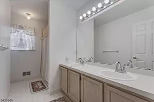 15 Crossing Dr, Mount Olive, NJ 07836 - Photo 20