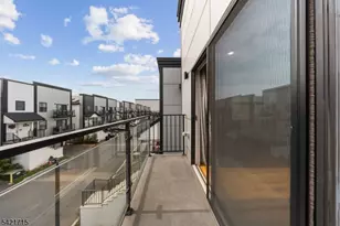 735 Seaport Dr., Elizabeth, NJ 07201 - Photo 12