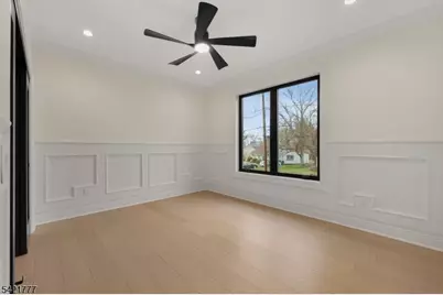 6 E Knollwood Rd, Edison, NJ 08817 - Photo 34