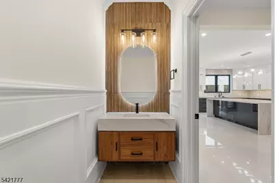 6 E Knollwood Rd, Edison, NJ 08817 - Photo 20