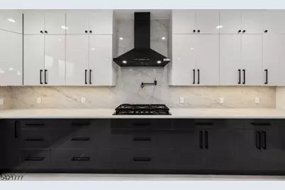 6 E Knollwood Rd, Edison, NJ 08817 - Photo 24