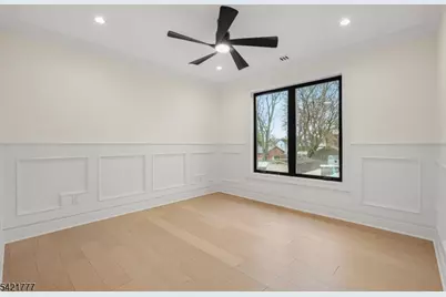 6 E Knollwood Rd, Edison, NJ 08817 - Photo 42