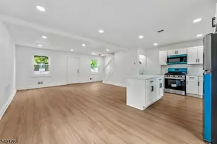 510 Halsted St, East Orange, NJ 07018 - Photo 10