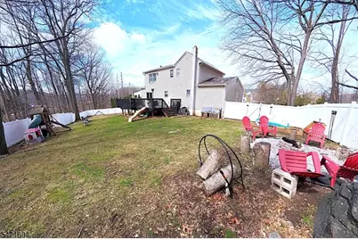 72 Orben Dr, Roxbury Township, NJ 07850 - Photo 22