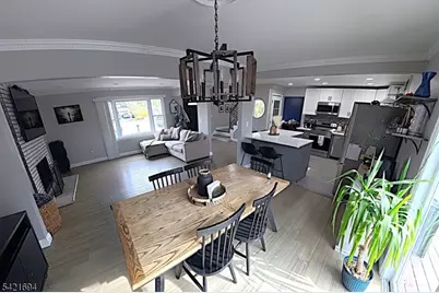 72 Orben Dr, Roxbury Township, NJ 07850 - Photo 8