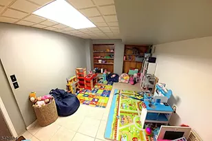 72 Orben Dr, Roxbury Township, NJ 07850 - Photo 24