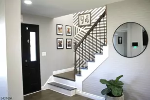 72 Orben Dr, Roxbury Township, NJ 07850 - Photo 4