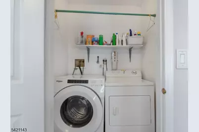 8 Russell Ct, Montville Township, NJ 07045 - Photo 18