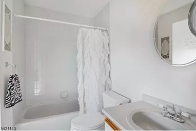 8 Russell Ct, Montville Township, NJ 07045 - Photo 16