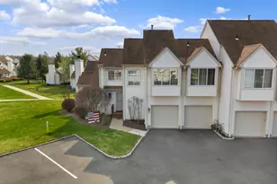 8 Russell Ct, Montville Township, NJ 07045 - Photo 2