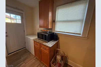 85 Laventhal Ave, Irvington, NJ 07111 - Photo 8