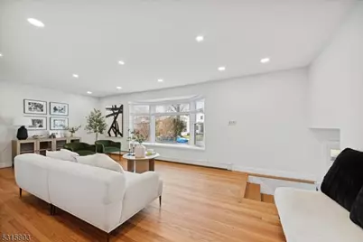 16 Hickory Rd, West Orange Township, NJ 07052 - Photo 8