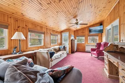 8 Mendham Ave, Morris Township, NJ 07960 - Photo 18