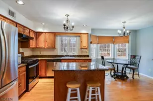 17 Pleasant Village Dr, Roxbury Township, NJ 07876 - Photo 10