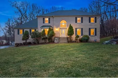 17 Pleasant Village Dr, Roxbury Township, NJ 07876 - Photo 1