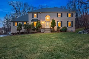 17 Pleasant Village Dr, Roxbury Township, NJ 07876 - Photo 1