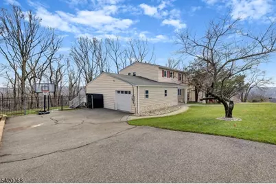 318 Daniel St, Rockaway Township, NJ 07801 - Photo 36