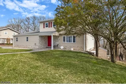 318 Daniel St, Rockaway Township, NJ 07801 - Photo 2