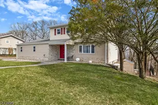 318 Daniel St, Rockaway Township, NJ 07801 - Photo 2