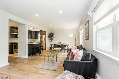 7 Van Vleck St #9, Montclair Twp., NJ 07042 - Photo 1