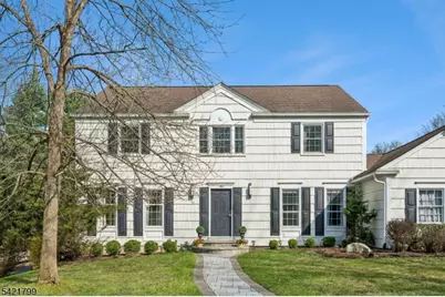 9 King Hill Ct, Morris Township, NJ 07960 - Photo 2