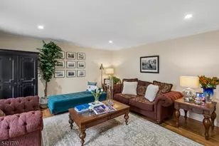 9 King Hill Ct, Morris Township, NJ 07960 - Photo 8