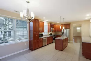 84 Patriots Way, Franklin Township, NJ 08873 - Photo 20