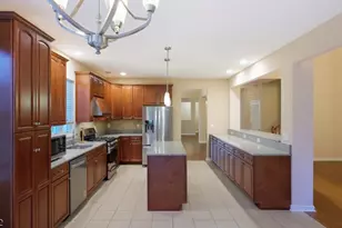 84 Patriots Way, Franklin Township, NJ 08873 - Photo 20