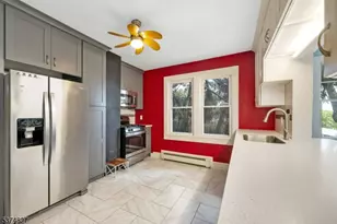 68 Macfarlan Ave, Hawthorne, NJ 07506 - Photo 8