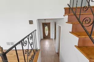 16 Hart Pl, Union Township, NJ 07083 - Photo 12