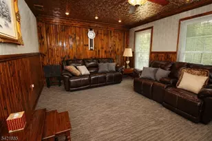 90 Emmans Rd, Roxbury Township, NJ 07852 - Photo 4