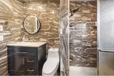 1019 Essex Ave, Linden, NJ 07036 - Photo 12