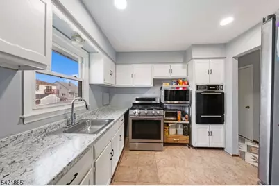 1019 Essex Ave, Linden, NJ 07036 - Photo 10