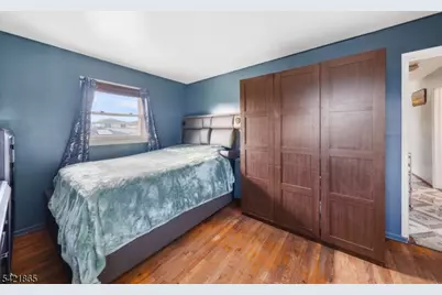 1019 Essex Ave, Linden, NJ 07036 - Photo 18