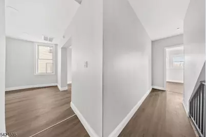 102 Grant St, Passaic, NJ 07055 - Photo 10