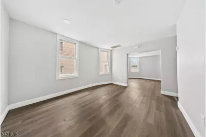 102 Grant St, Passaic, NJ 07055 - Photo 20