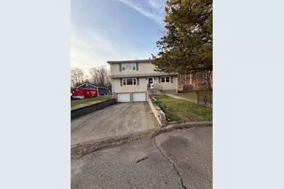 28 Carr St, Pompton Lakes, NJ 07442 - Photo 2