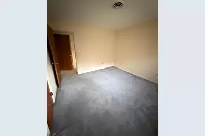 28 Carr St, Pompton Lakes, NJ 07442 - Photo 36